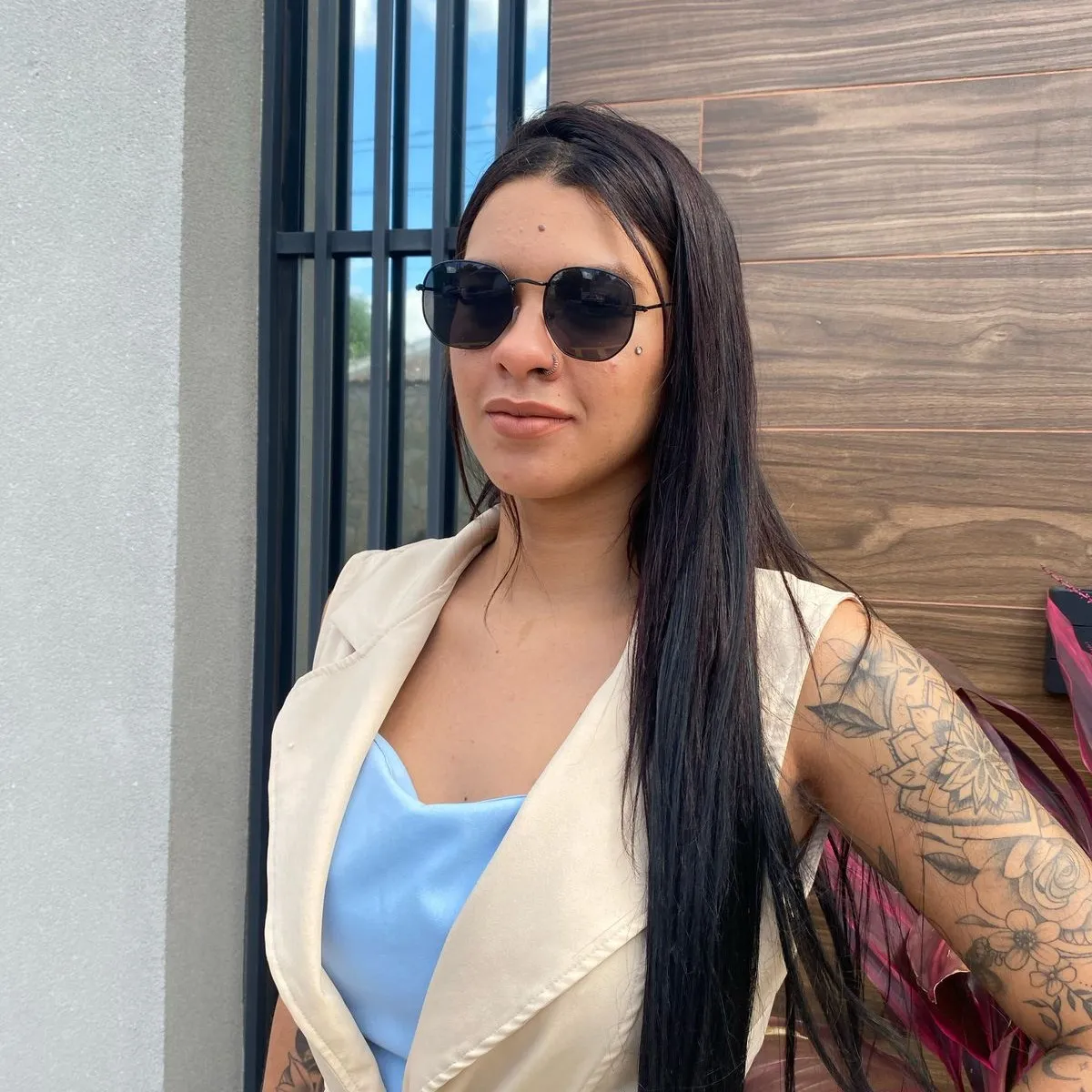 Kit Completo Óculos De Sol Hexagonal Feminino Luzzian Praia